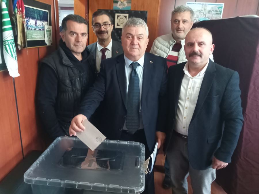 ÇAYELİ ZİRAAT ODASI SEÇİMLERİNDE ALİ KÜÇÜKİSLAMOĞLU YENİDEN BAŞKAN 