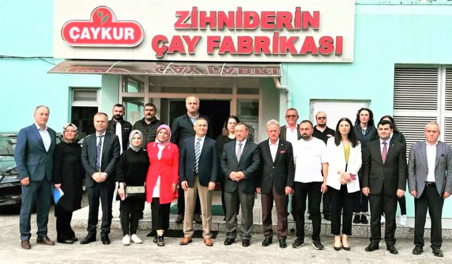 ÇAYKUR ZİHNİ DERİN ÇAY FABRİKASINDA “ÇAY SOKAĞI PROJESİ” TOPLANTISI GERÇEKLEŞTİ
