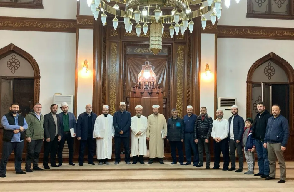 İLİMİZDE ENDERUN USULÜ TERAVİH NAMAZI BERAT CAMİSİNDE KILINDI