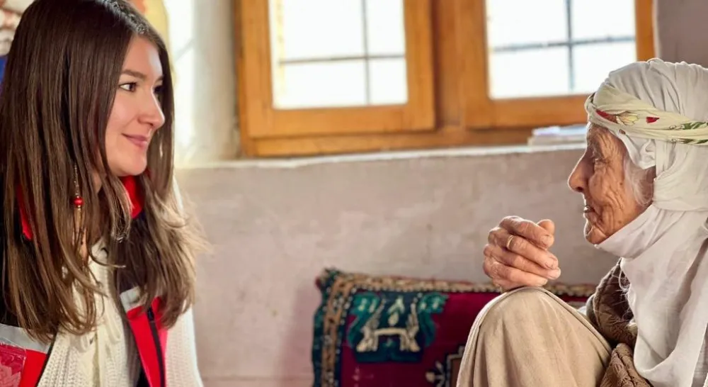 “KORUYUCU AİLE YANINDA BAKIMI SAĞLANAN ÇOCUK SAYIMIZ 10 BİN 84’E ULAŞTI”
