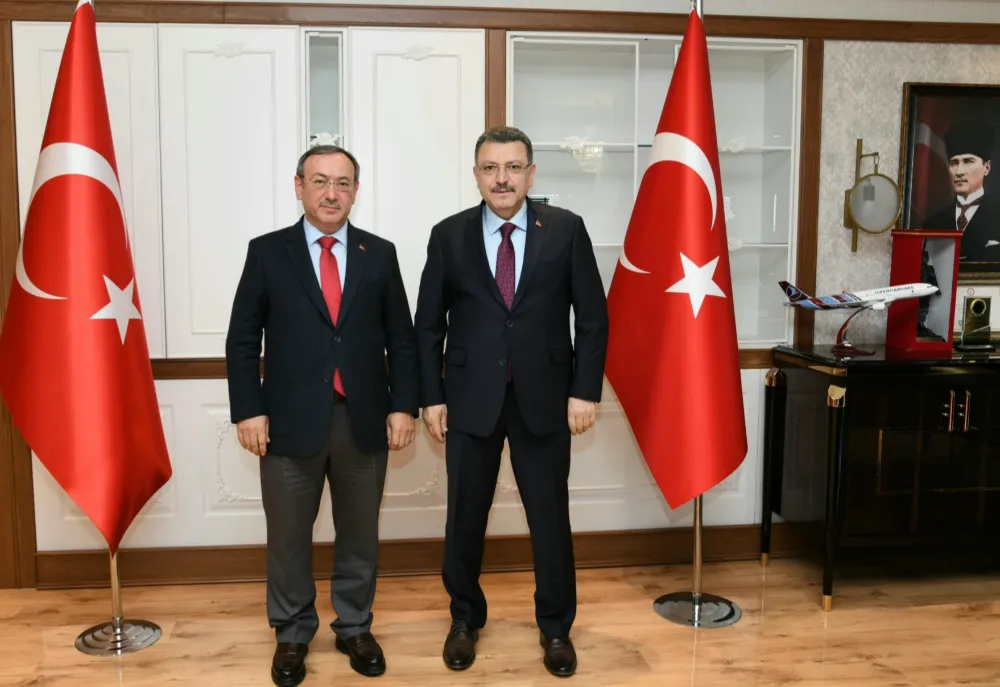 GENEL MÜDÜR ALİM’DEN TRABZON BELEDİYE BAŞKANI GENÇ’E TEBRİK ZİYARETİ